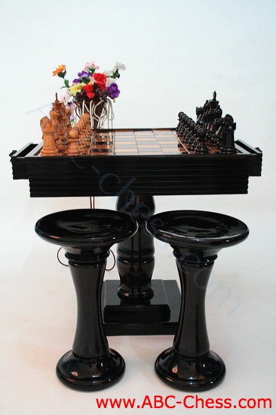outdoor_wood_chess_table_07.jpg