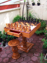patio_wood_chess_table_02