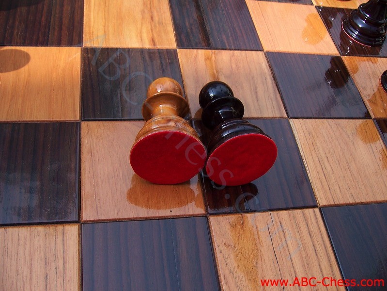 patio_wood_chess_table_11.jpg