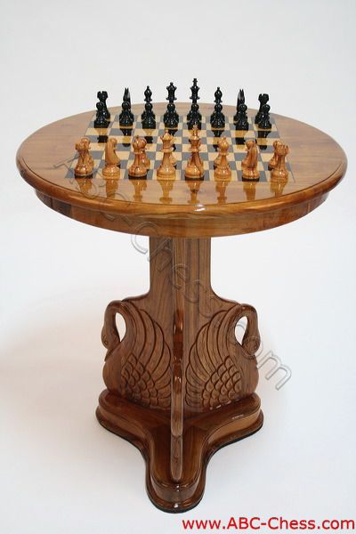 wooden_chess_table_swan_07.jpg