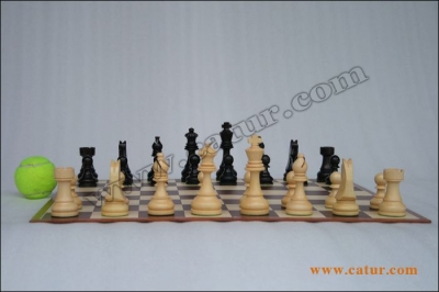 Low Cost Chess Pieces : Mataram