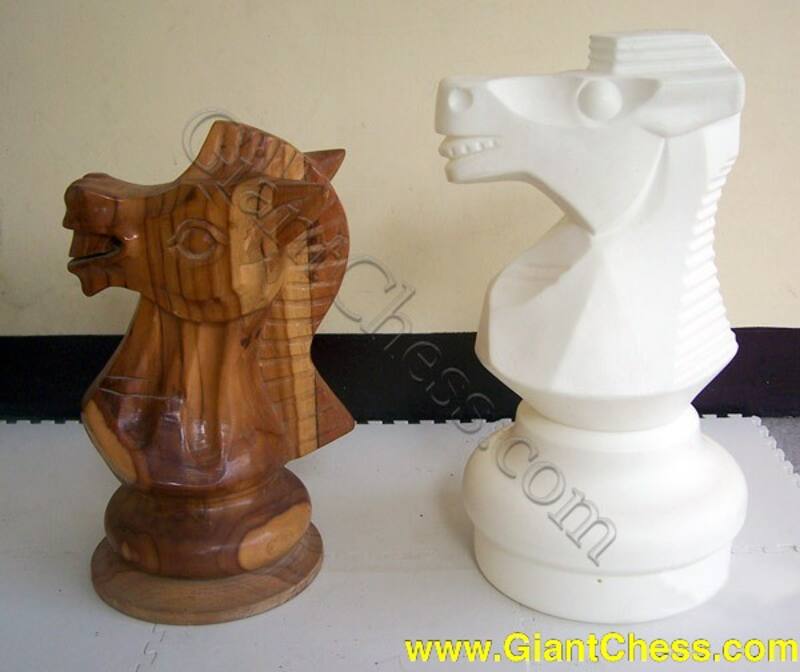 Wooden vs plastic giant chess comparison